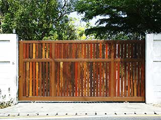 Affordable Wooden Gates | Bedford TX